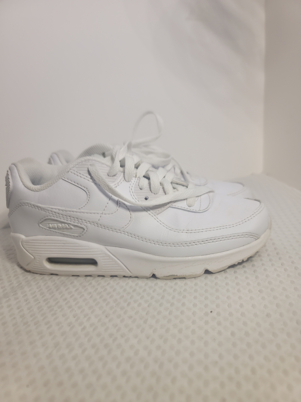 Kids White Athletic Sneakers - Classic Comfort